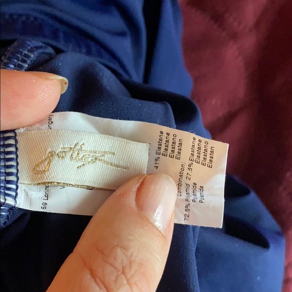 Gottex Tummy control swimsuit. New without tags - Picture 4 of 5